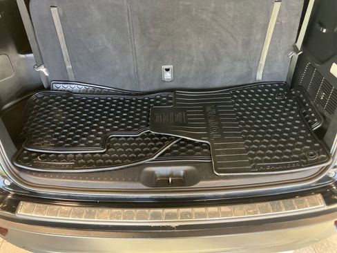 Used 2018 Toyota Highlander AWD V6 image 26