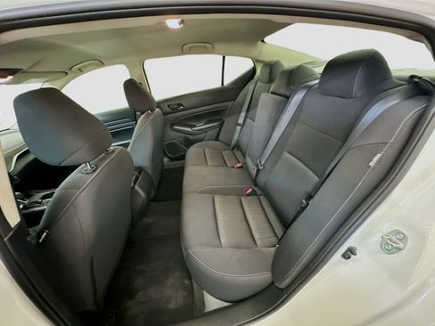 Used 2025 Nissan Altima 2.5 SV FWD image 28