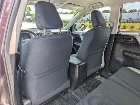 Used 2017 Toyota RAV4 LE w/ All Weather Liner Package AWD/4WD image 23