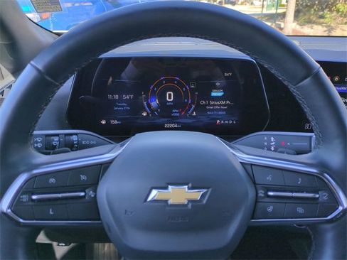 Certified 2025 Chevrolet Equinox LT image 30