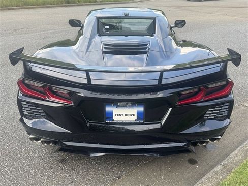 Used 2022 Chevrolet Corvette Stingray image 4