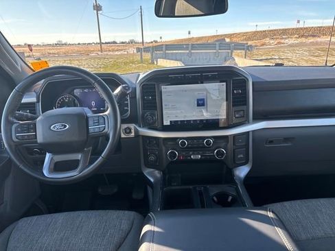 Used 2021 Ford F150 XLT w/ Equipment Group 302A High image 12