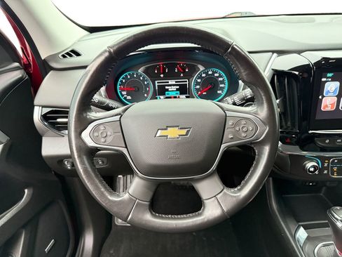 Used 2018 Chevrolet Traverse LT image 12