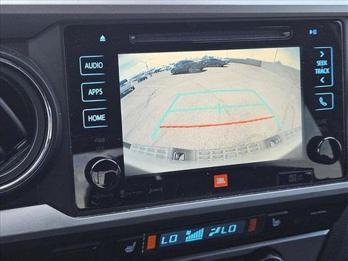 Used 2019 Toyota Tacoma Limited AWD/4WD image 12