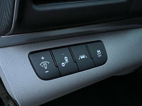 Used 2020 Hyundai Elantra SEL w/ Convenience Package (C2) image 24