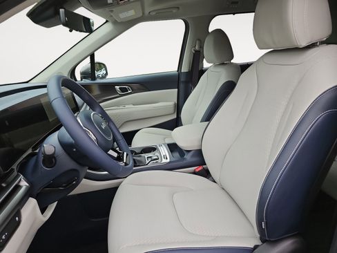 New 2026 Kia Carnival SX Prestige image 9