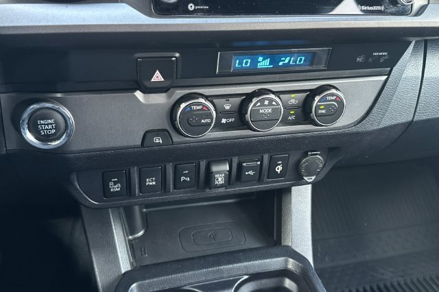 Used 2021 Toyota Tacoma TRD Off-Road w/ Technology Package RWD image 18