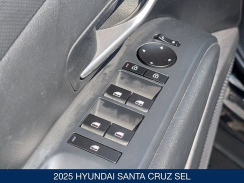 Certified 2025 Hyundai Santa Cruz SEL AWD/4WD image 12
