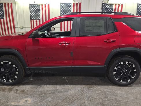 New 2026 Chevrolet Equinox RS image 3