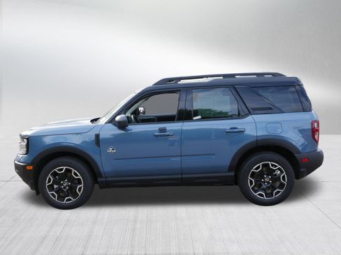Used 2025 Ford Bronco Sport Outer Banks w/ Outer Banks Tech Package+ AWD/4WD image 4