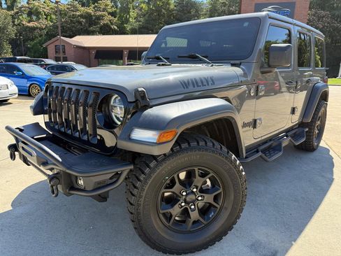 Used 2020 Jeep Wrangler Unlimited Sport AWD/4WD image 1