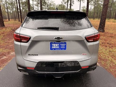 New 2026 Chevrolet Blazer RS w/ Driver Confidence II Package FWD image 4