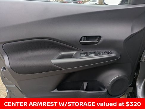 Certified 2025 Nissan Kicks Play S image 25