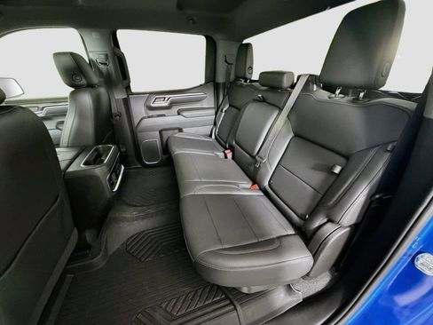 Used 2022 Chevrolet Silverado 1500 LTZ AWD/4WD image 24