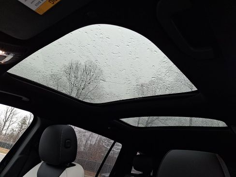 Certified 2023 Mercedes-Benz GLB 250 4MATIC image 14