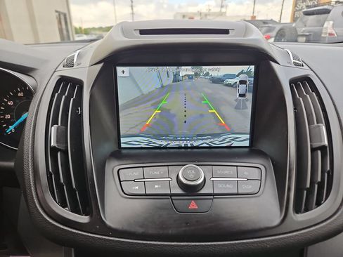 Used 2018 Ford Escape SEL w/ Canadian Touring Package AWD/4WD image 19