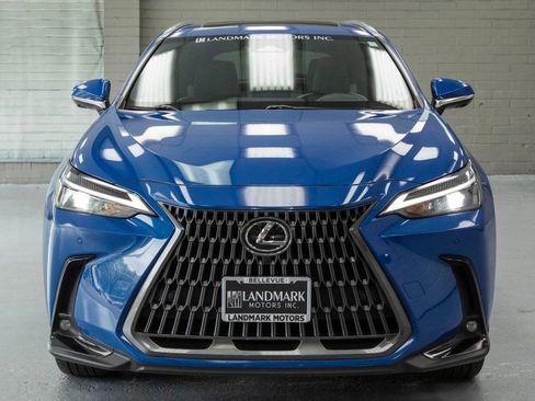 Used 2024 Lexus NX 300h AWD w/ Luxury Package image 5
