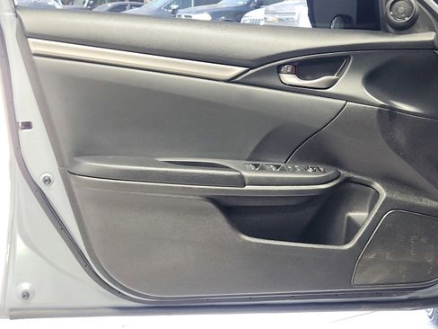 Used 2021 Honda Civic Sport image 10