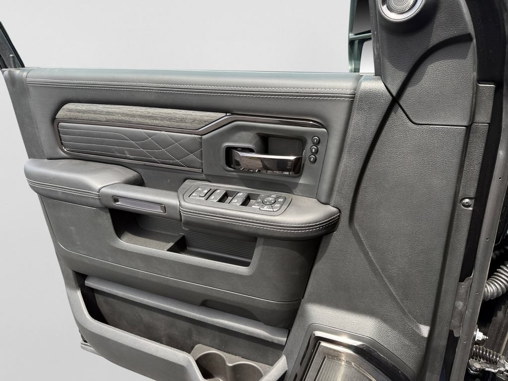 New 2026 RAM 3500 Limited AWD/4WD image 27