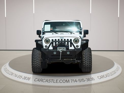Used 2018 Jeep Wrangler Unlimited Sport S AWD/4WD image 1
