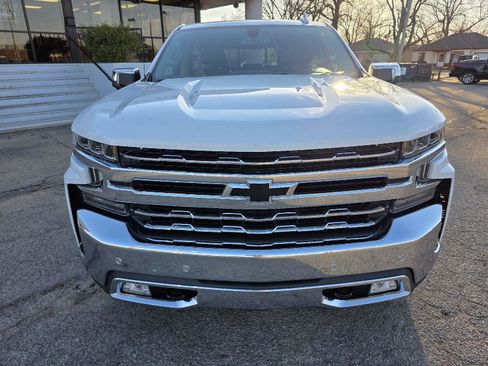 Used 2019 Chevrolet Silverado 1500 LTZ w/ LTZ Texas Edition image 2