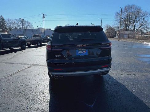 New 2025 GMC Acadia Elevation w/ Elevation Premium Package image 7