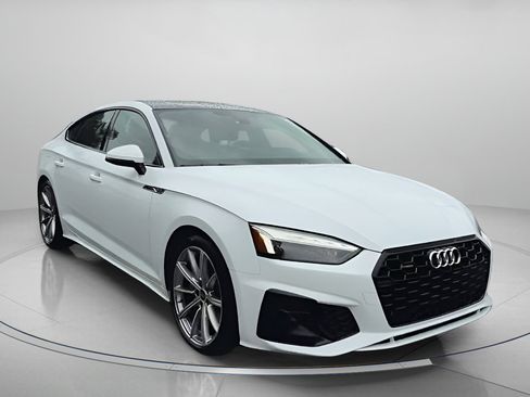 Used 2025 Audi A5 2.0T Premium Plus image 3