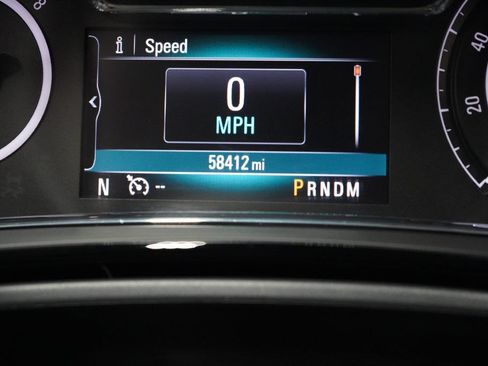 Used 2017 Buick Regal Premium w/ Driver Confidence Package #1 AWD/4WD image 18