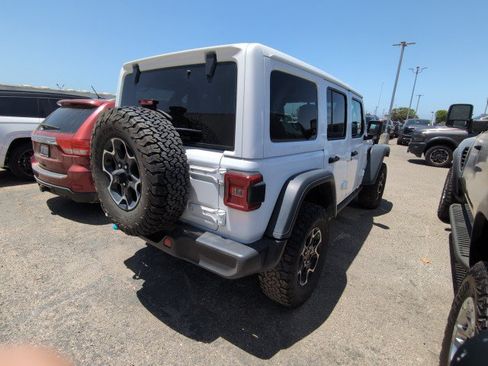 Used 2023 Jeep Wrangler Unlimited Rubicon 4xe AWD/4WD image 3