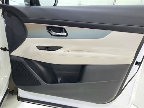 Certified 2025 Nissan Murano SL w/ Cargo Package AWD/4WD image 27