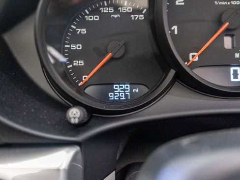 Used 2025 Porsche 718 Boxster image 22