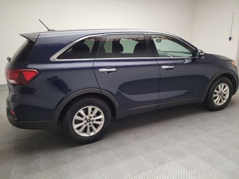Used 2019 Kia Sorento FWD image 10
