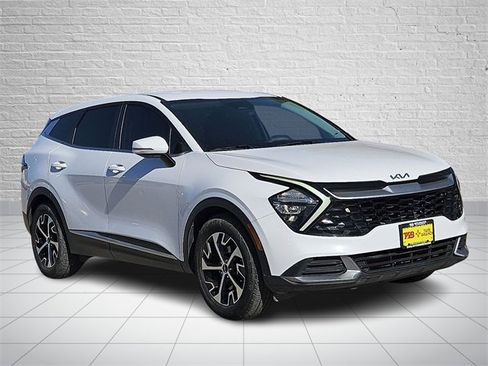 Used 2023 Kia Sportage EX image 6