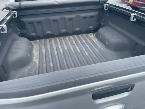 Used 2019 Ford Ranger XLT w/ Equipment Group 301A Mid AWD/4WD image 9