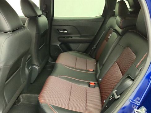 Used 2025 Nissan Kicks SR FWD image 20