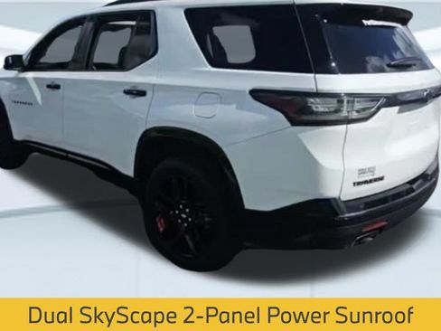 Used 2020 Chevrolet Traverse Premier w/ Redline Edition AWD/4WD image 4