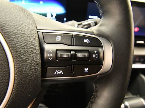 Certified 2025 Kia Sportage X-Pro AWD/4WD image 22