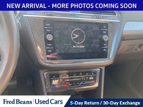 Certified 2023 Volkswagen Tiguan SE w/ Panoramic Sunroof Package image 13