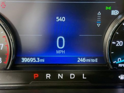 Used 2022 Ford Explorer XLT w/ Equipment Group 202A image 14