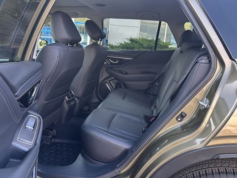 Certified 2022 Subaru Outback Limited AWD/4WD image 19