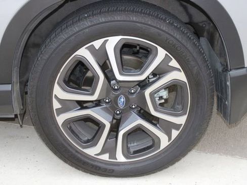 Used 2023 Subaru Ascent Touring image 33