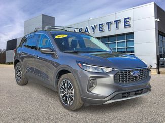 Certified 2023 Ford Escape SE image 1