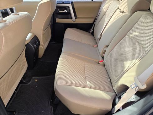 Used 2016 Toyota 4Runner SR5 image 8