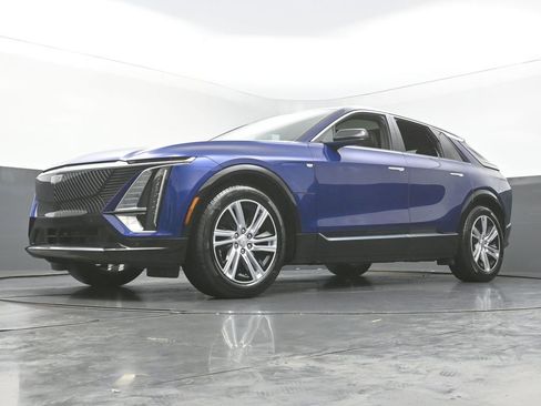 Used 2024 Cadillac Lyriq Tech image 48