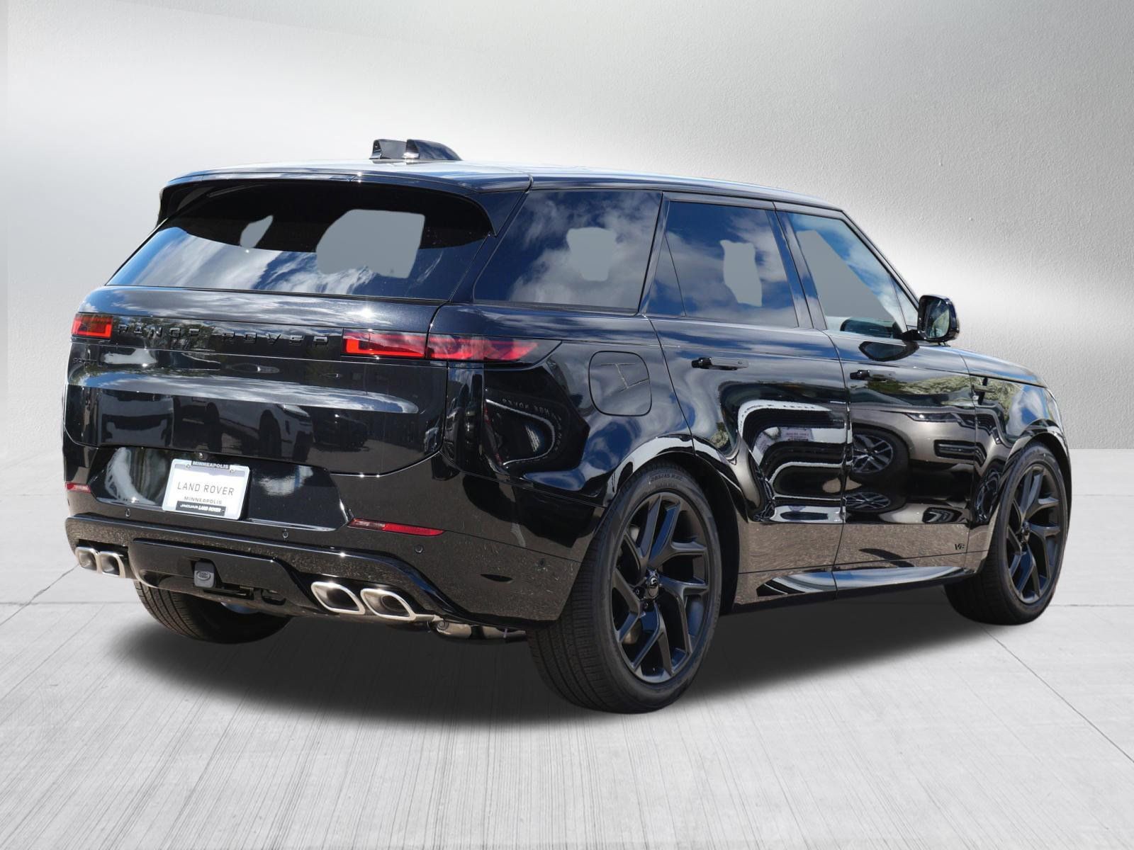 New 2026 Land Rover Range Rover Sport Dynamic SE AWD/4WD image 2