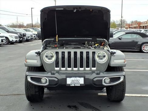 Used 2021 Jeep Wrangler Unlimited Sahara w/ Cold Weather Group image 31