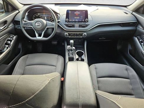 Used 2021 Nissan Altima 2.5 SV image 16