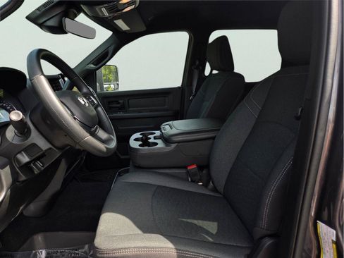 New 2026 RAM 2500 Tradesman AWD/4WD image 13