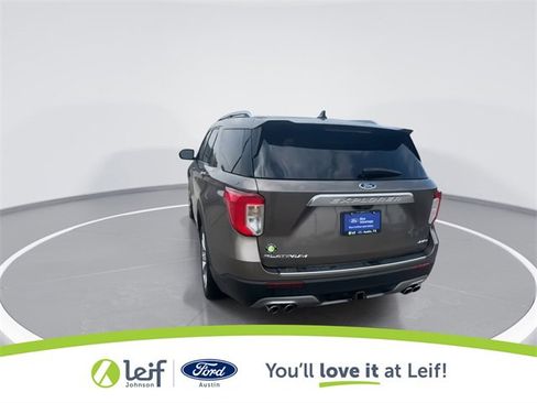 Used 2021 Ford Explorer Platinum w/ Equipment Group 601A image 9