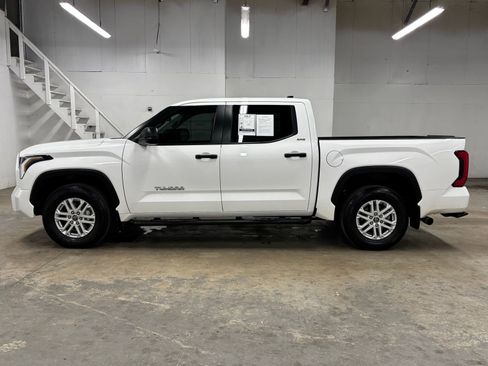 Used 2024 Toyota Tundra SR5 RWD image 4
